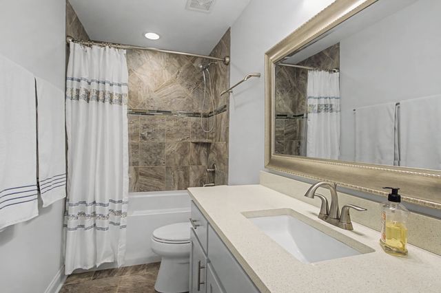 3131 Robinwood Dr, Murfreesboro, TN 37128