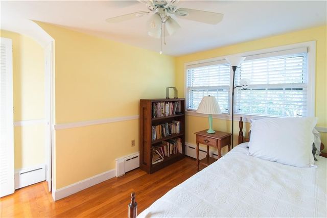 8 Fenner Avenue, Newport, RI 02840