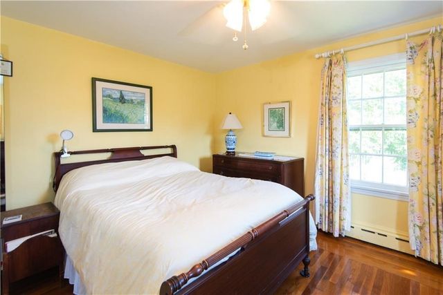 8 Fenner Avenue, Newport, RI 02840