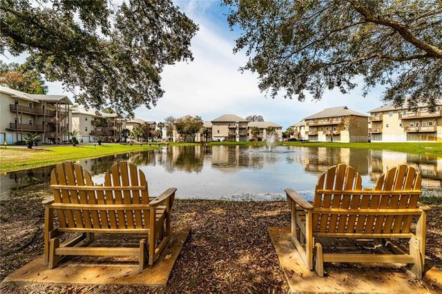4 Yacht Club Drive 200, Daphne, AL 36526