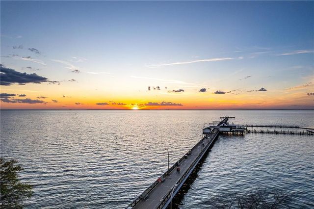 4 Yacht Club Drive 200, Daphne, AL 36526
