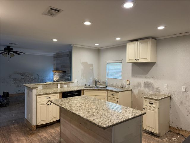 1739 County Road 370, Splendora, TX 77372