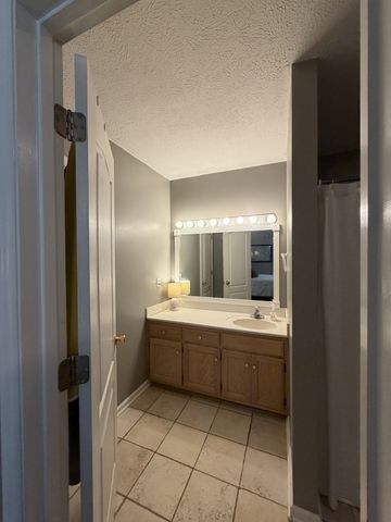 1405 Belle Oaks Dr, Murfreesboro, TN 37130