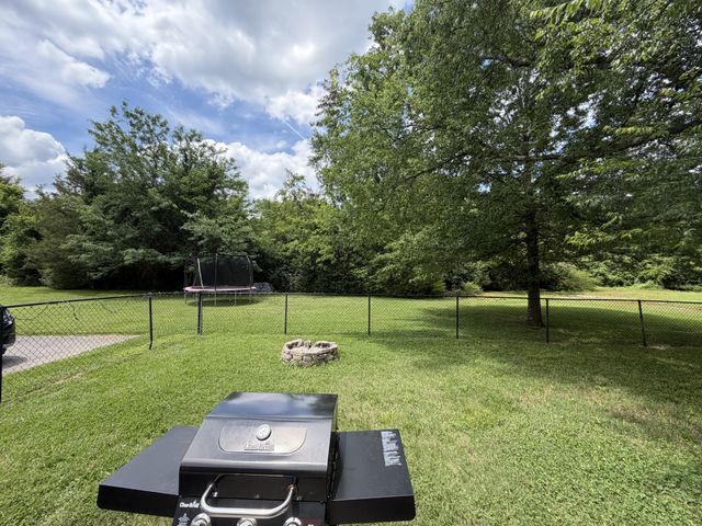 1405 Belle Oaks Dr, Murfreesboro, TN 37130