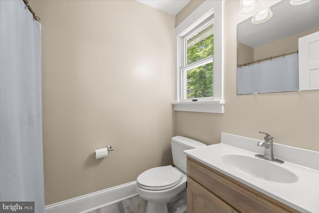 Image 59 of property listing at 2846 SHADOW ROLL CT, Glenwood, MD 21738