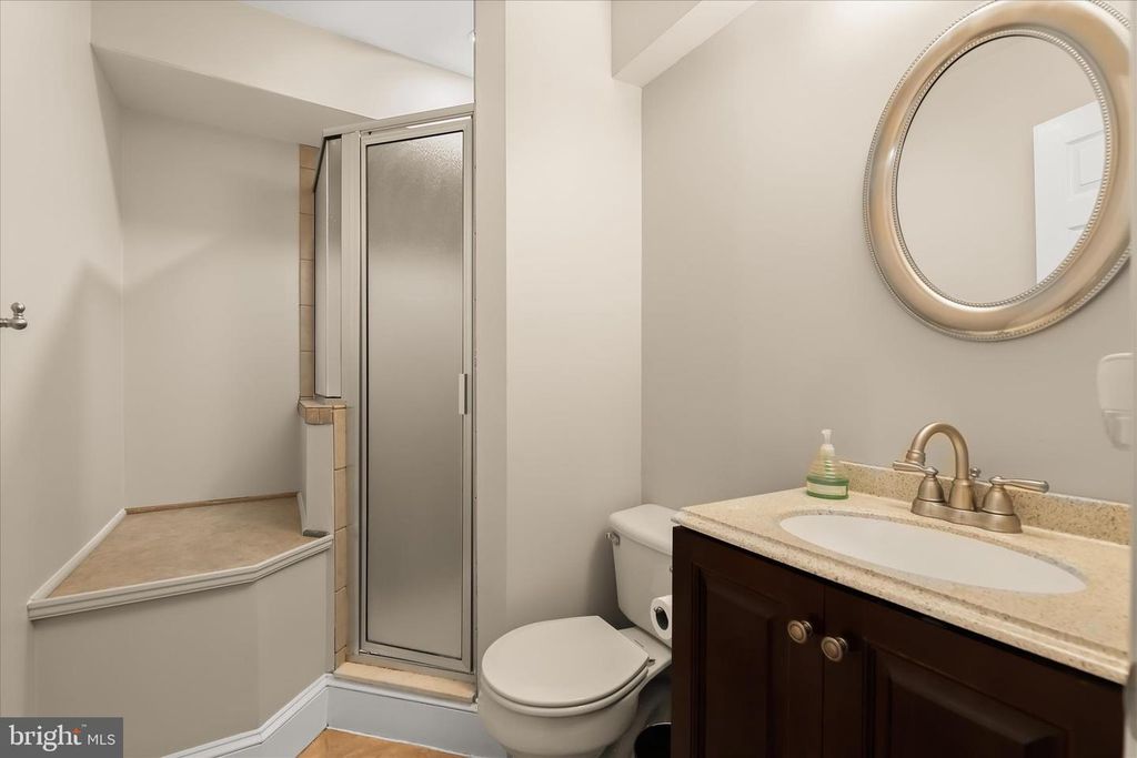 Image 68 of property listing at 2846 SHADOW ROLL CT, Glenwood, MD 21738