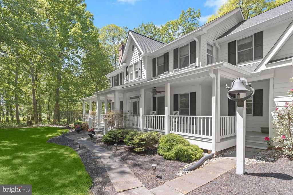 Image 72 of property listing at 2846 SHADOW ROLL CT, Glenwood, MD 21738