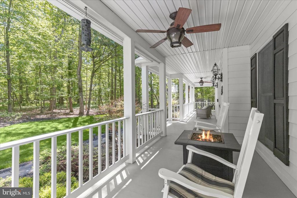 Image 74 of property listing at 2846 SHADOW ROLL CT, Glenwood, MD 21738