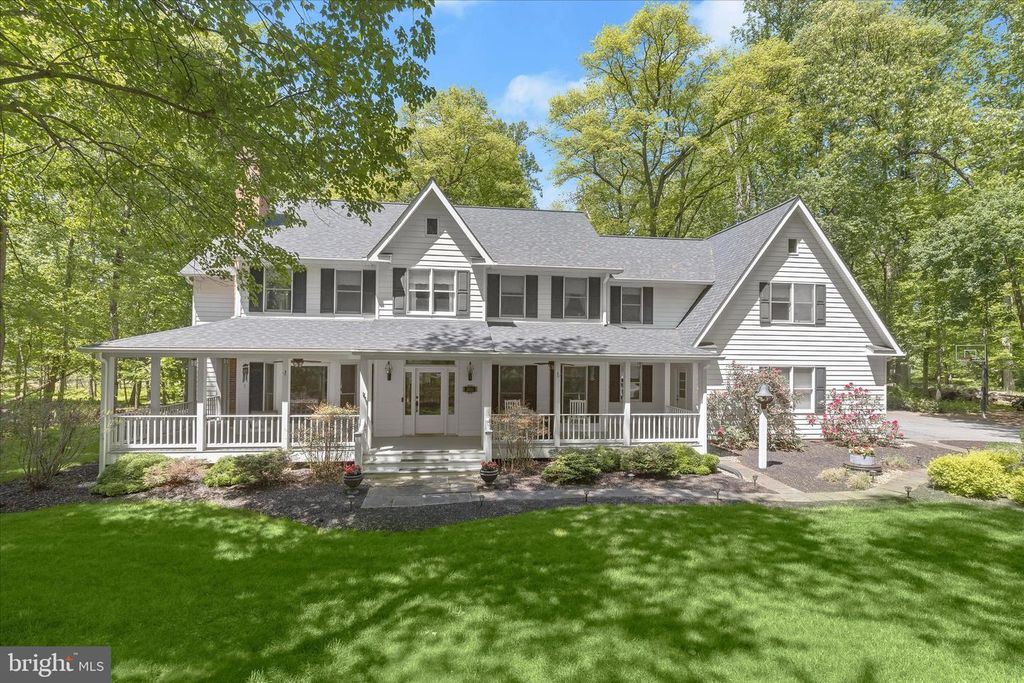 Image 91 of property listing at 2846 SHADOW ROLL CT, Glenwood, MD 21738