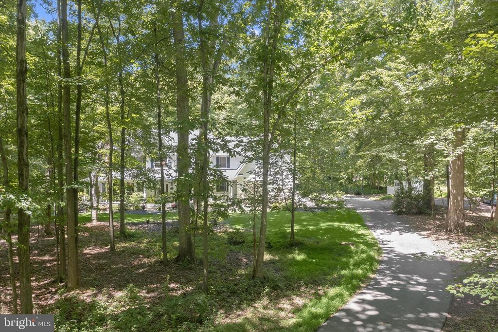 Image 94 of property listing at 2846 SHADOW ROLL CT, Glenwood, MD 21738