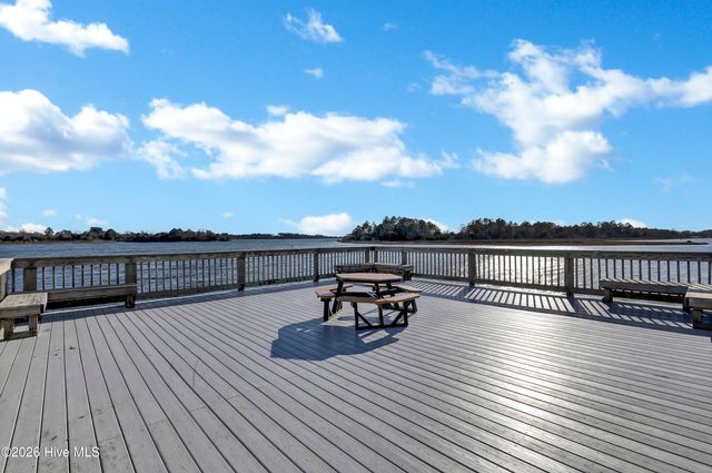 212 Summernights Way, Holly Ridge, NC 28445