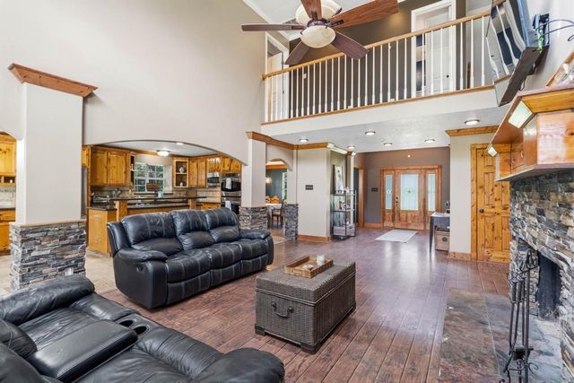26815 E Fm 2090 Road, Splendora, TX 77372