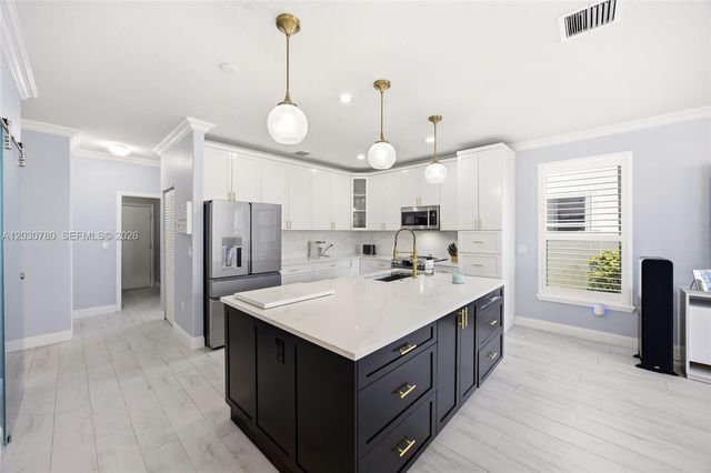 2576 SW 158th Avenue, Miramar, FL 33027