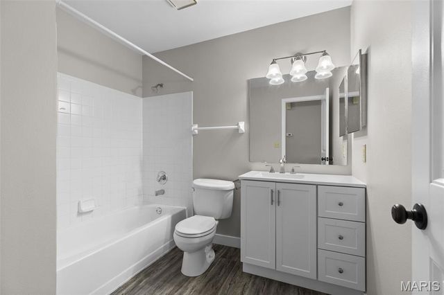 2403 Sandalwood Creek Court D, Wildwood, MO 63038