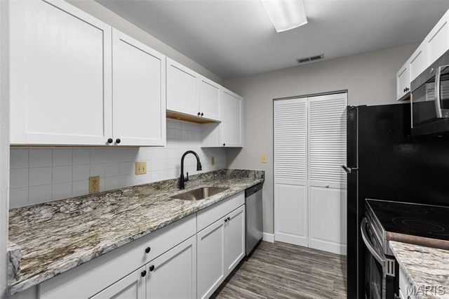 2403 Sandalwood Creek Court D, Wildwood, MO 63038