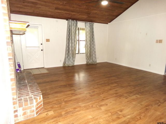 803 Corey, Whitehouse, TX 75791