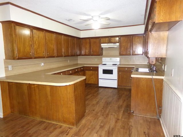 803 Corey, Whitehouse, TX 75791