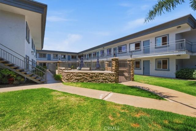 1450 Iris Avenue 4, Imperial Beach, CA 91932