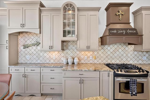 1220 GLENCREST DRIVE, Lake Mary, FL 32746