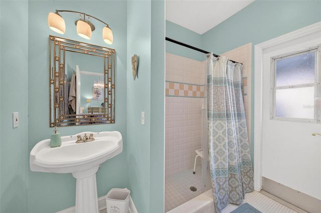 1220 GLENCREST DRIVE, Lake Mary, FL 32746