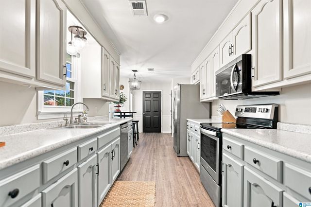 11713 ARLINGTON AVENUE, Northport, AL 35475