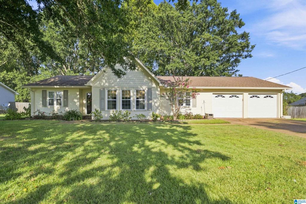 11713 ARLINGTON AVENUE, Northport, AL 35475
