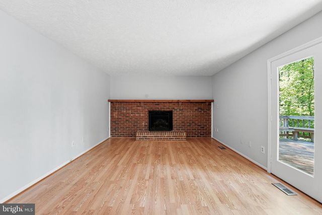 4690 ABBOTT CT, Woodbridge, VA 22193