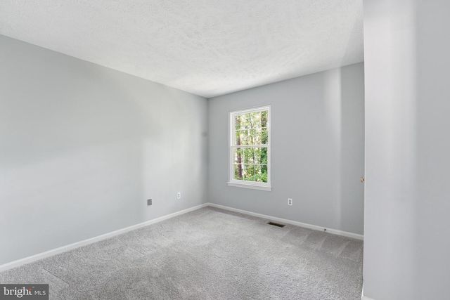 4690 ABBOTT CT, Woodbridge, VA 22193