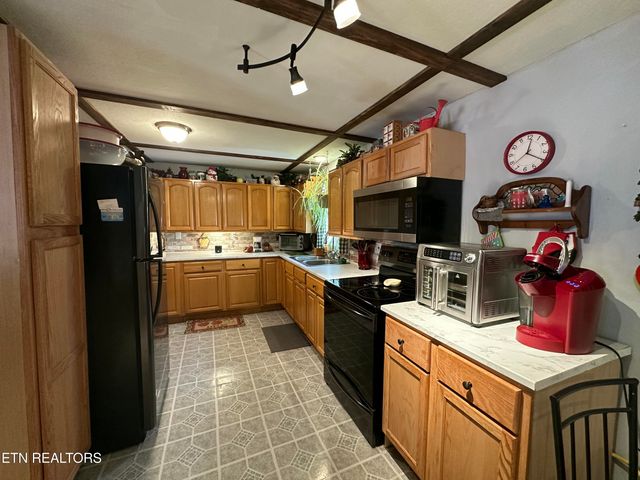 118 Tresa St, Crossville, TN 38572