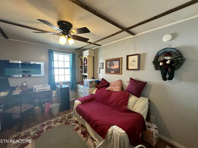 118 Tresa St, Crossville, TN 38572