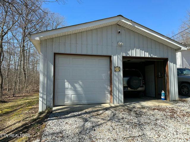 118 Tresa St, Crossville, TN 38572