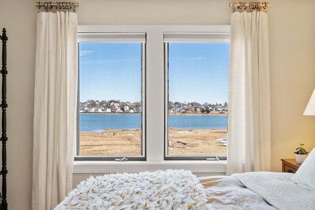 21 Harbourside Rd 26, Quincy, MA 02171