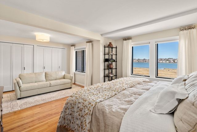 21 Harbourside Rd 26, Quincy, MA 02171