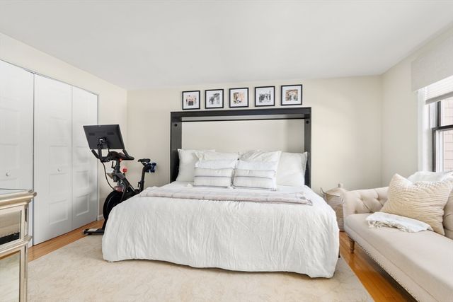 21 Harbourside Rd 26, Quincy, MA 02171