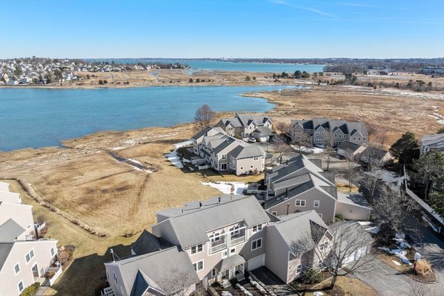 21 Harbourside Rd 26, Quincy, MA 02171