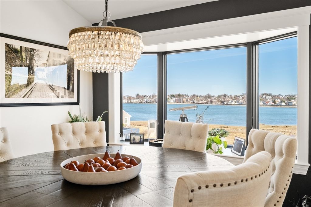 21 Harbourside Rd 26, Quincy, MA 02171