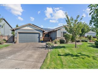 896 DALE Ct, Molalla, OR 97038