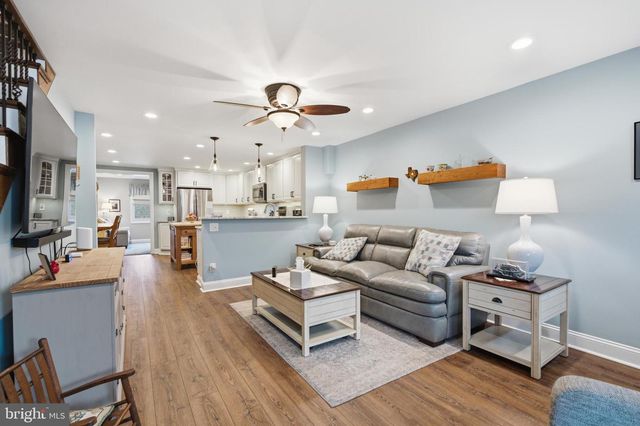 1084 CEDARWOOD RD, Glenolden, PA 19036