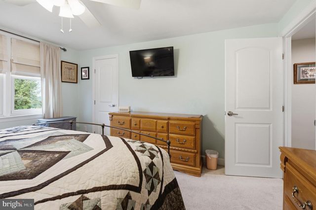 1084 CEDARWOOD RD, Glenolden, PA 19036