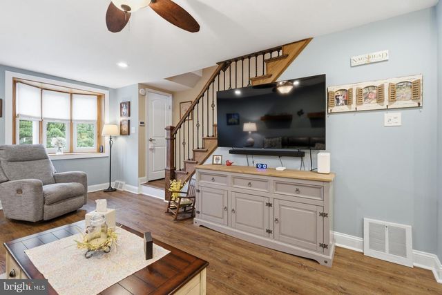 1084 CEDARWOOD RD, Glenolden, PA 19036