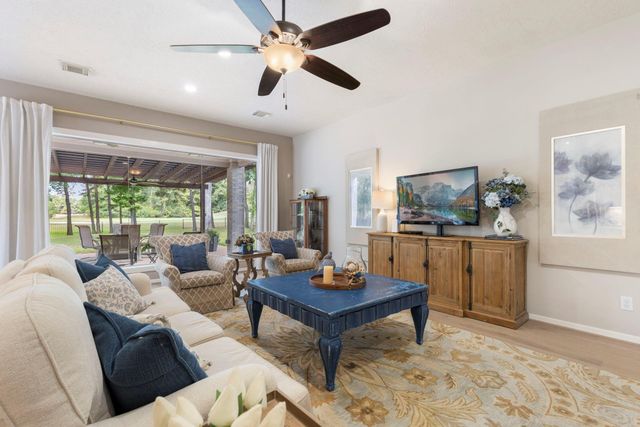 10311 Clubhouse Circle, Magnolia, TX 77354