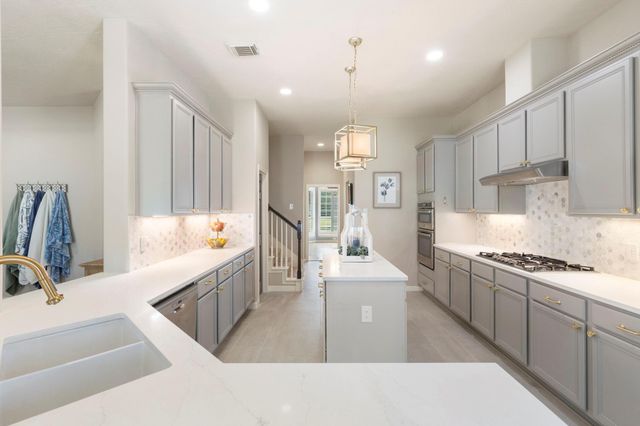 10311 Clubhouse Circle, Magnolia, TX 77354