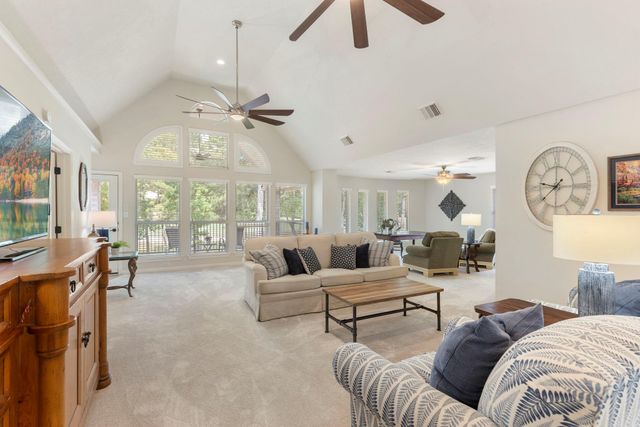 10311 Clubhouse Circle, Magnolia, TX 77354