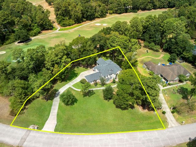 10311 Clubhouse Circle, Magnolia, TX 77354