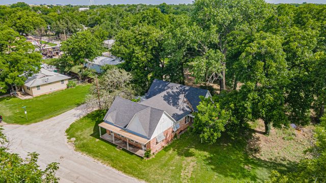 224 Pecan Street, Dublin, TX 76446