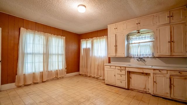 224 Pecan Street, Dublin, TX 76446