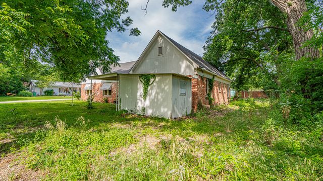 224 Pecan Street, Dublin, TX 76446