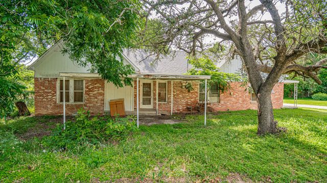 224 Pecan Street, Dublin, TX 76446