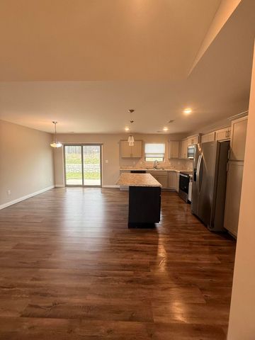 5733 GEYSER BLVD, Columbia, MO 65202