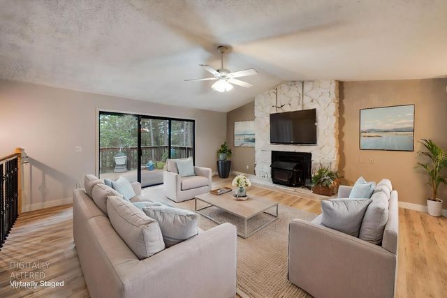 5531 Begonia Dr, Pollock Pines, CA 95726